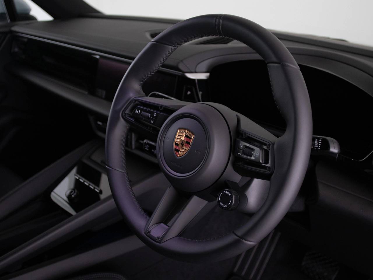 Macan BASE (6) image 47