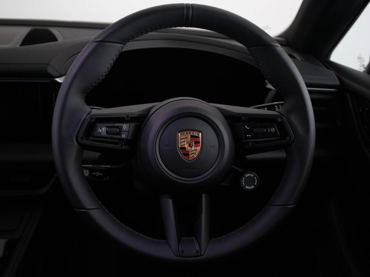 Macan BASE (6) image 39