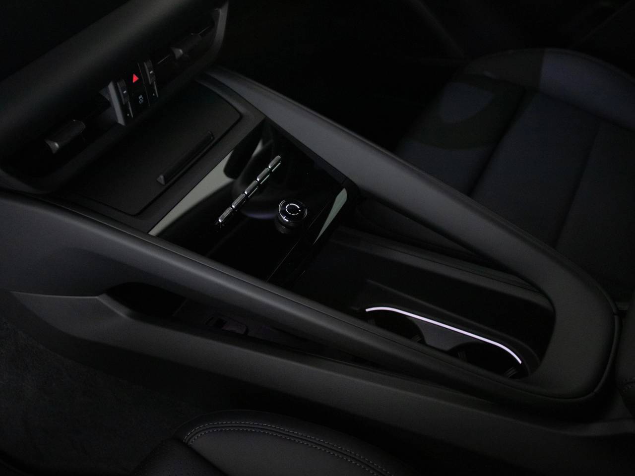 Macan BASE (6) image 32