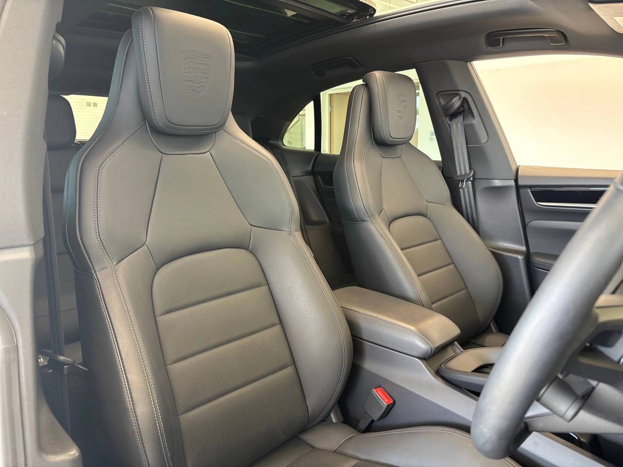 Macan 4S (1) image 05