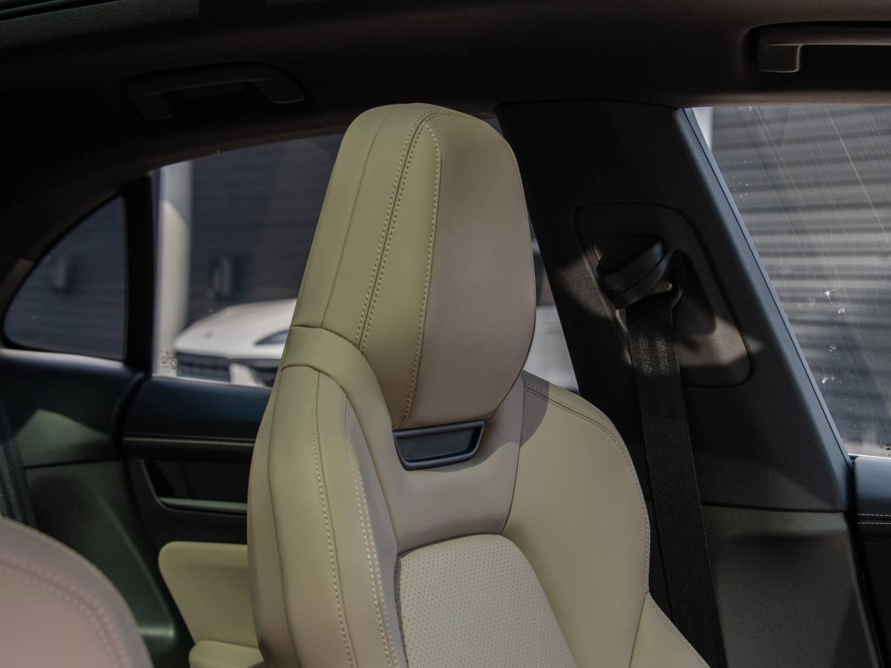 Macan 4S (4) image 38