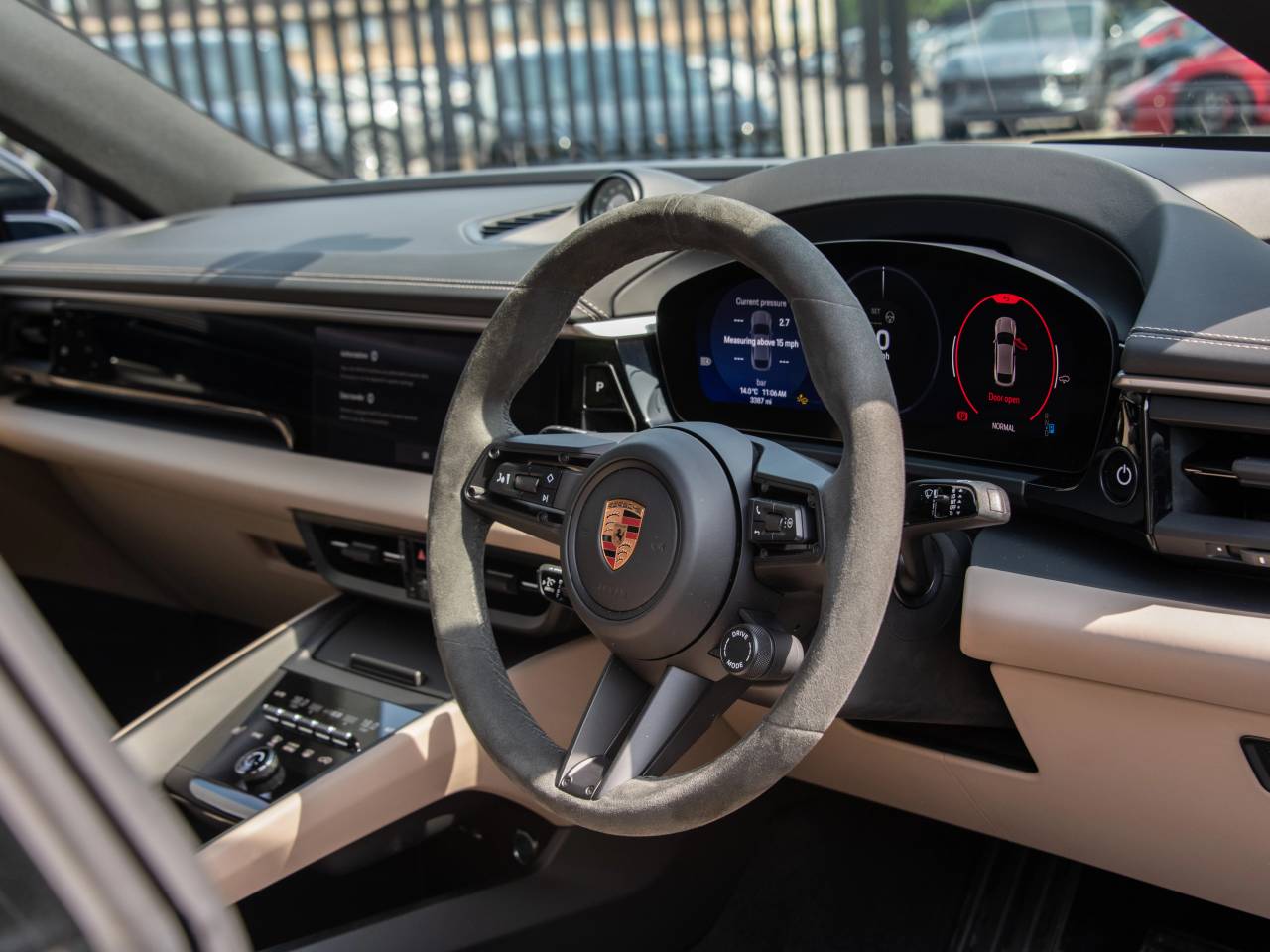 Macan 4S (4) image 25