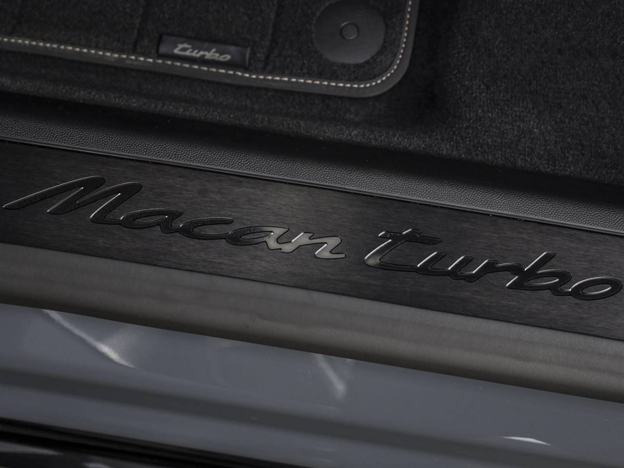 Macan TURBO (7) image 19
