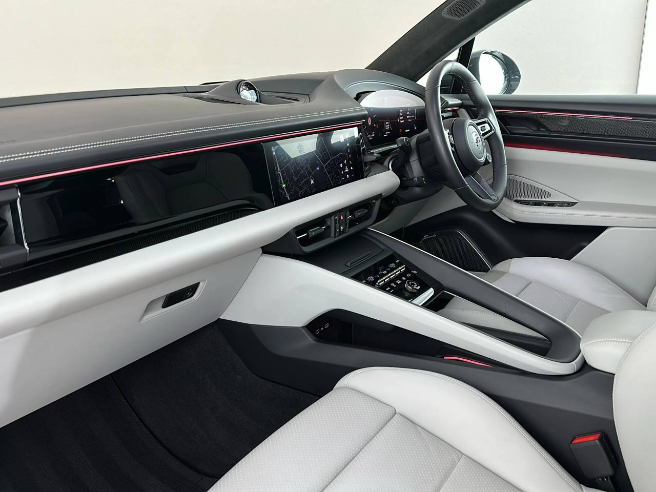 Macan TURBO (10) image 30
