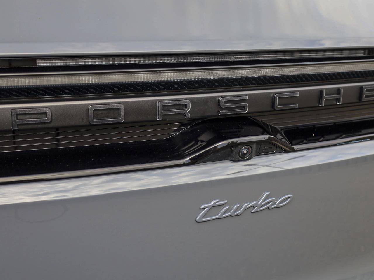 Macan TURBO (7) image 11