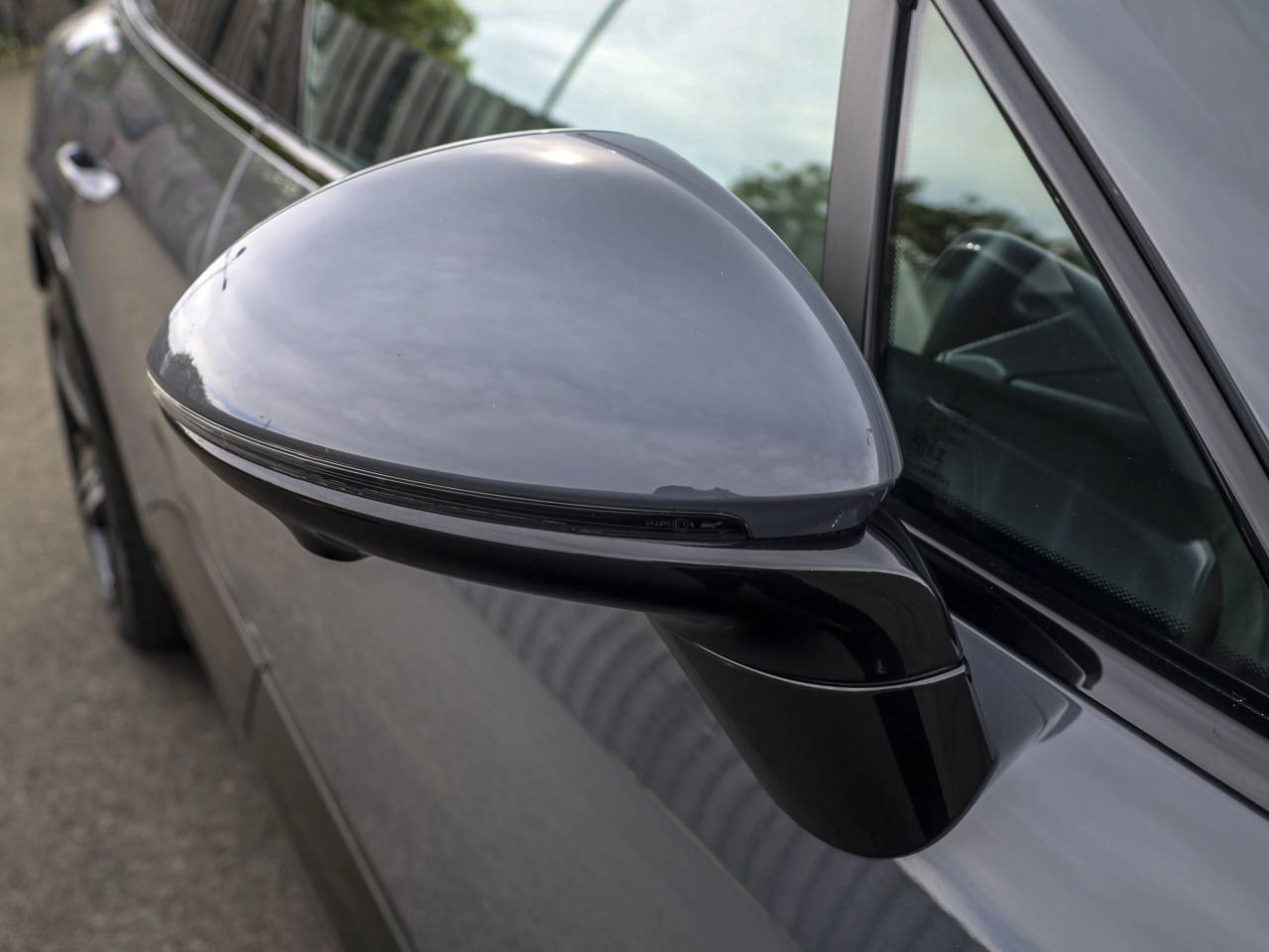 Macan TURBO (7) image 08