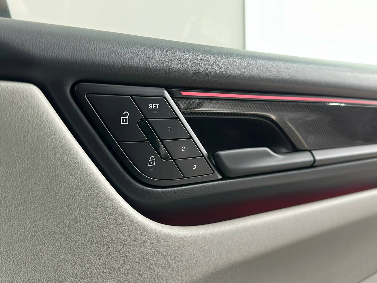 Macan TURBO (10) image 23