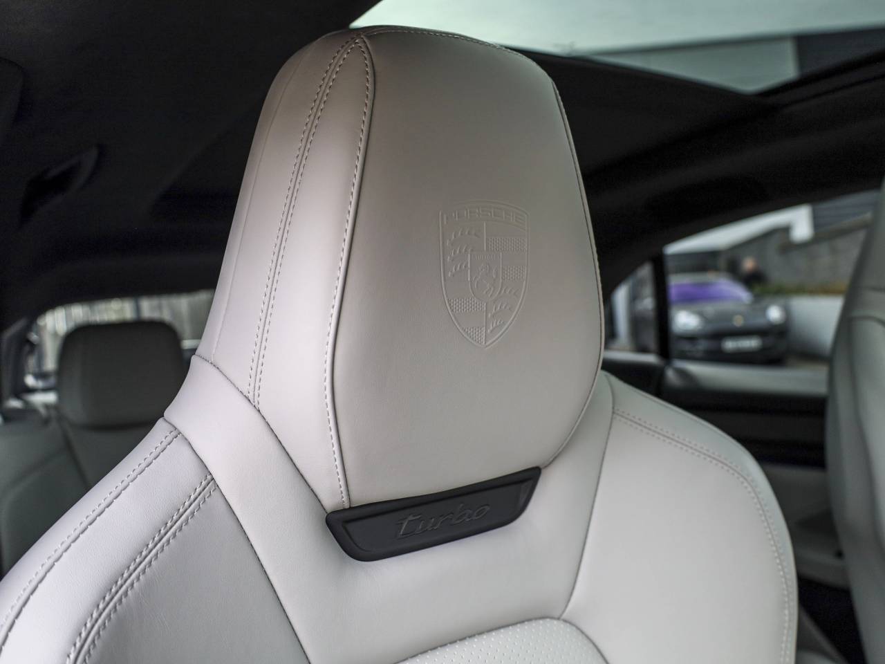 Macan TURBO (7) image 17