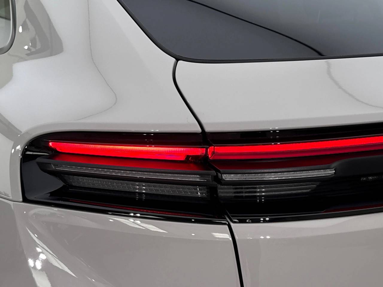 Macan (98) image 34
