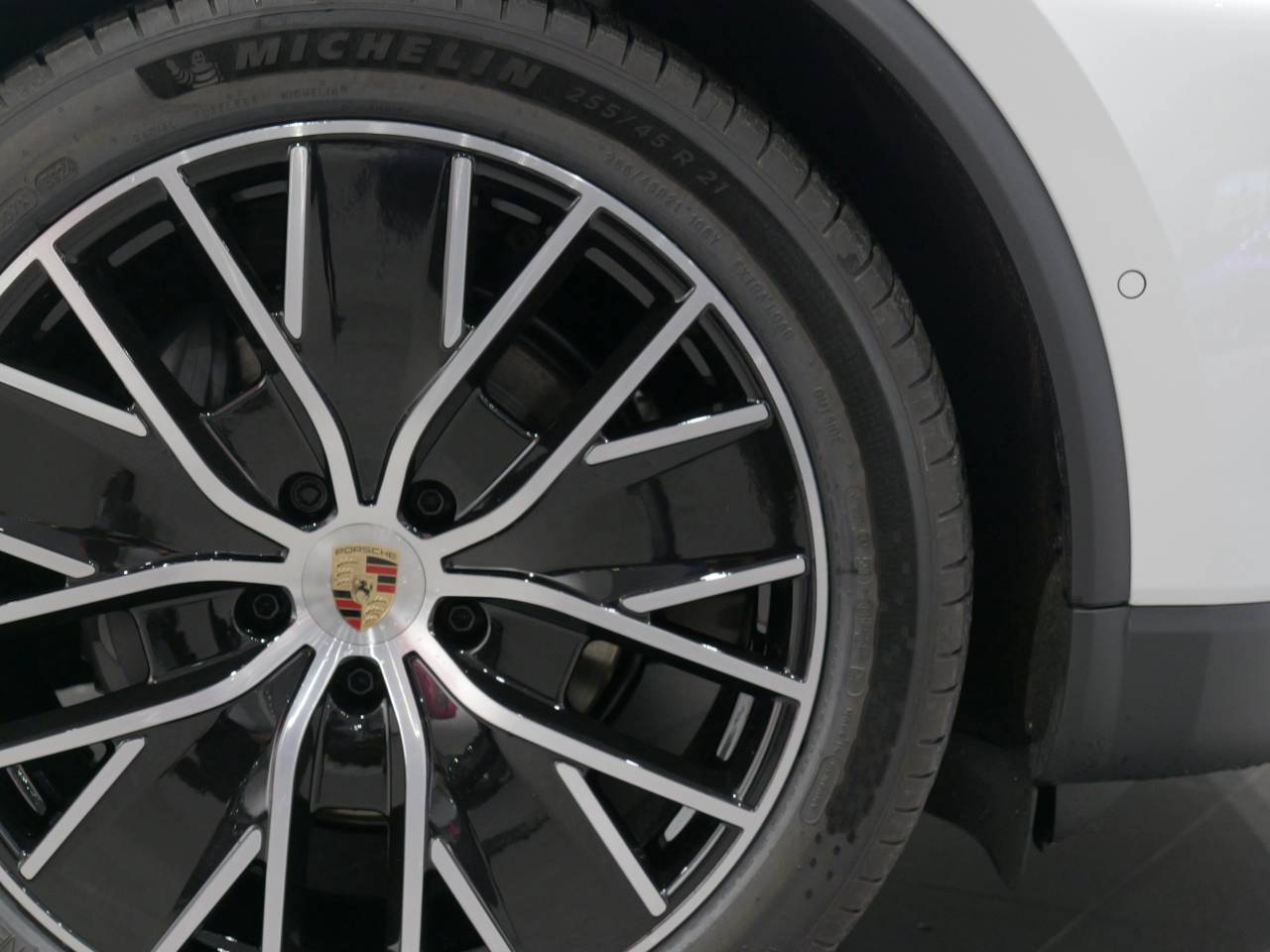 Macan BASE (5) image 11