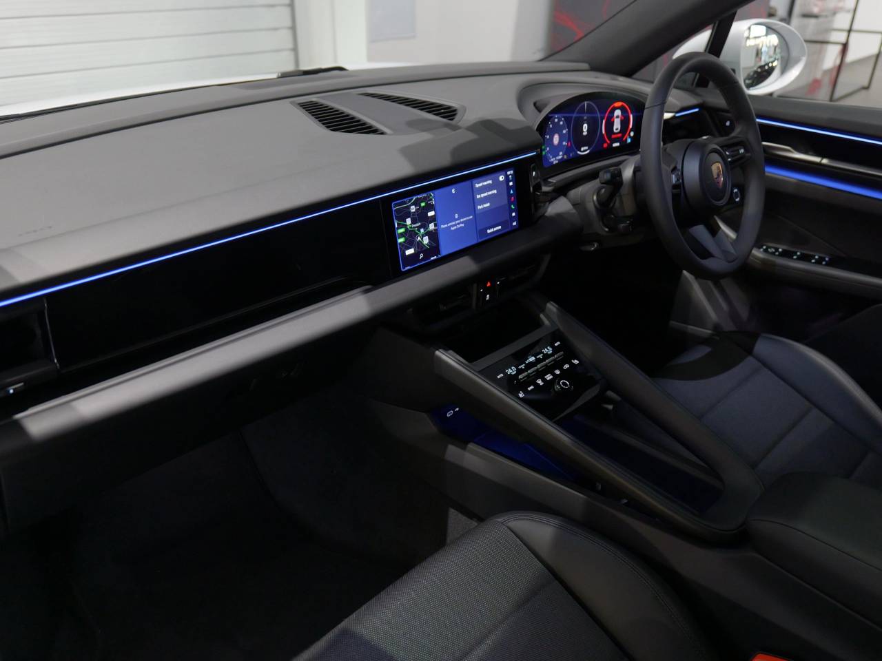 Macan BASE (5) image 07