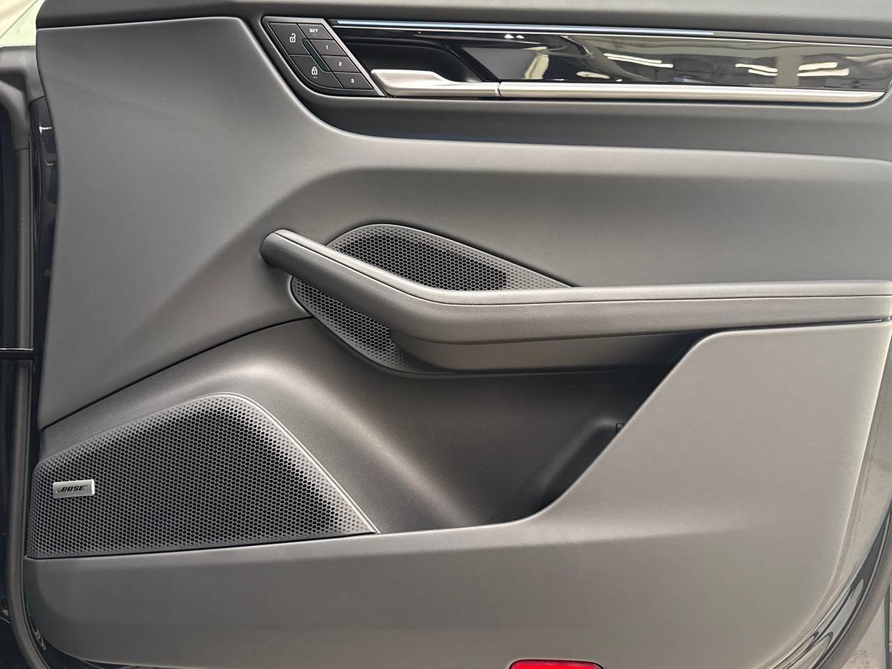 Macan BASE (10) image 21