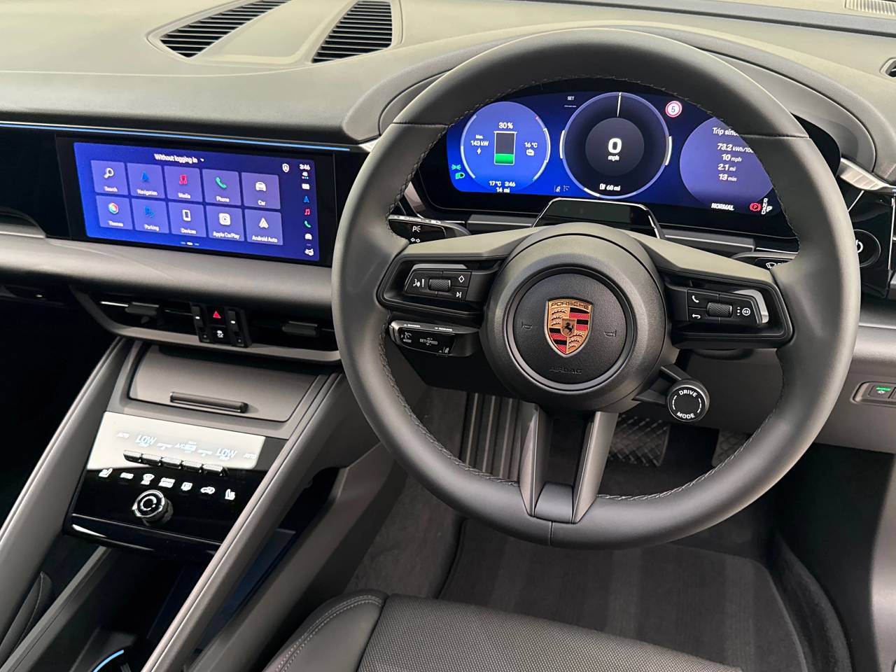 Macan BASE (10) image 19