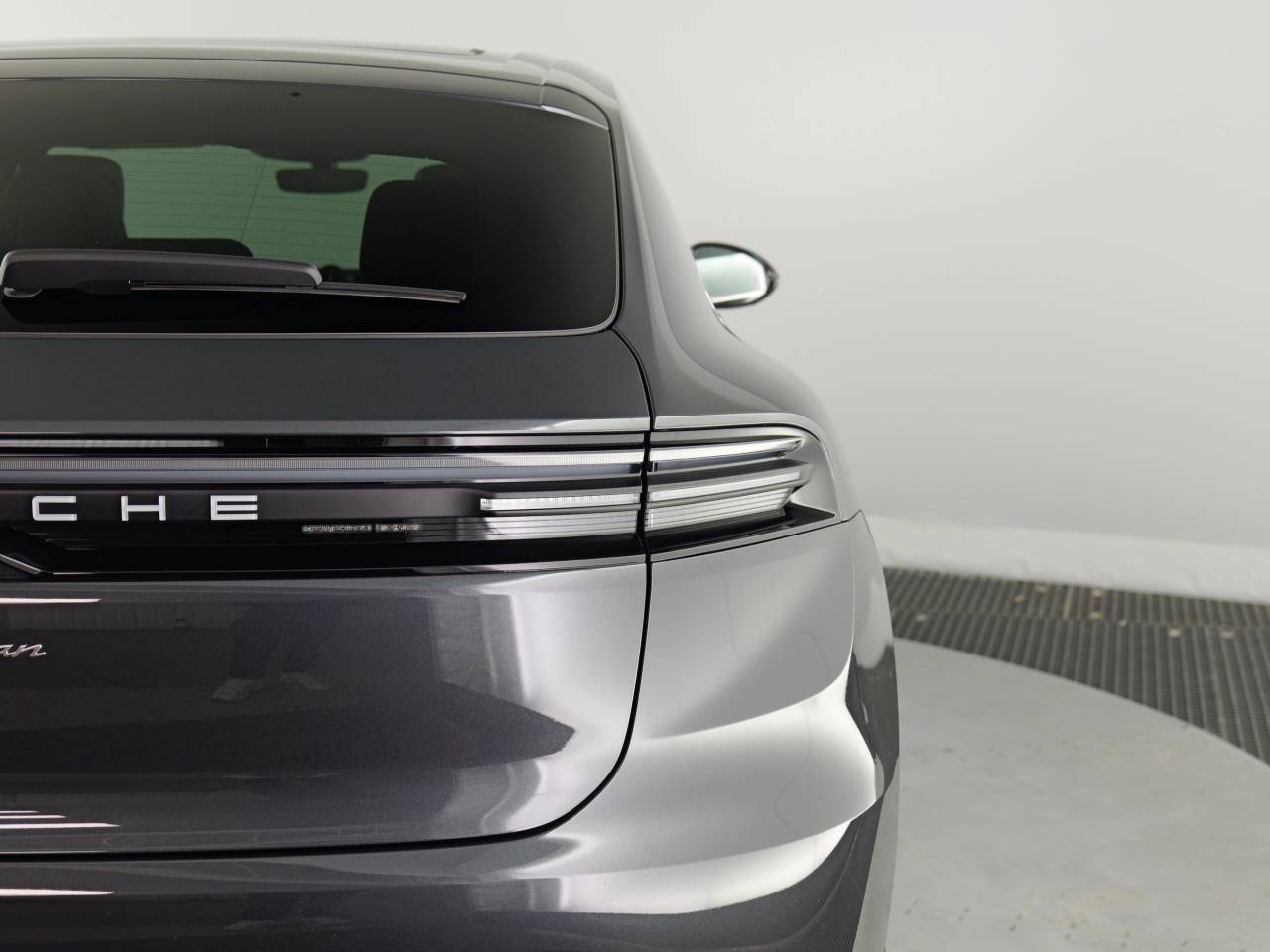 Macan BASE (12) image 16