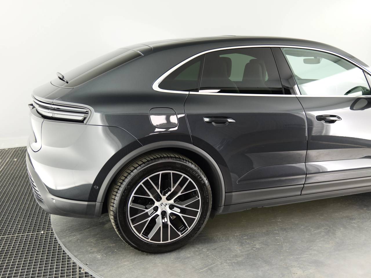 Macan BASE (12) image 17