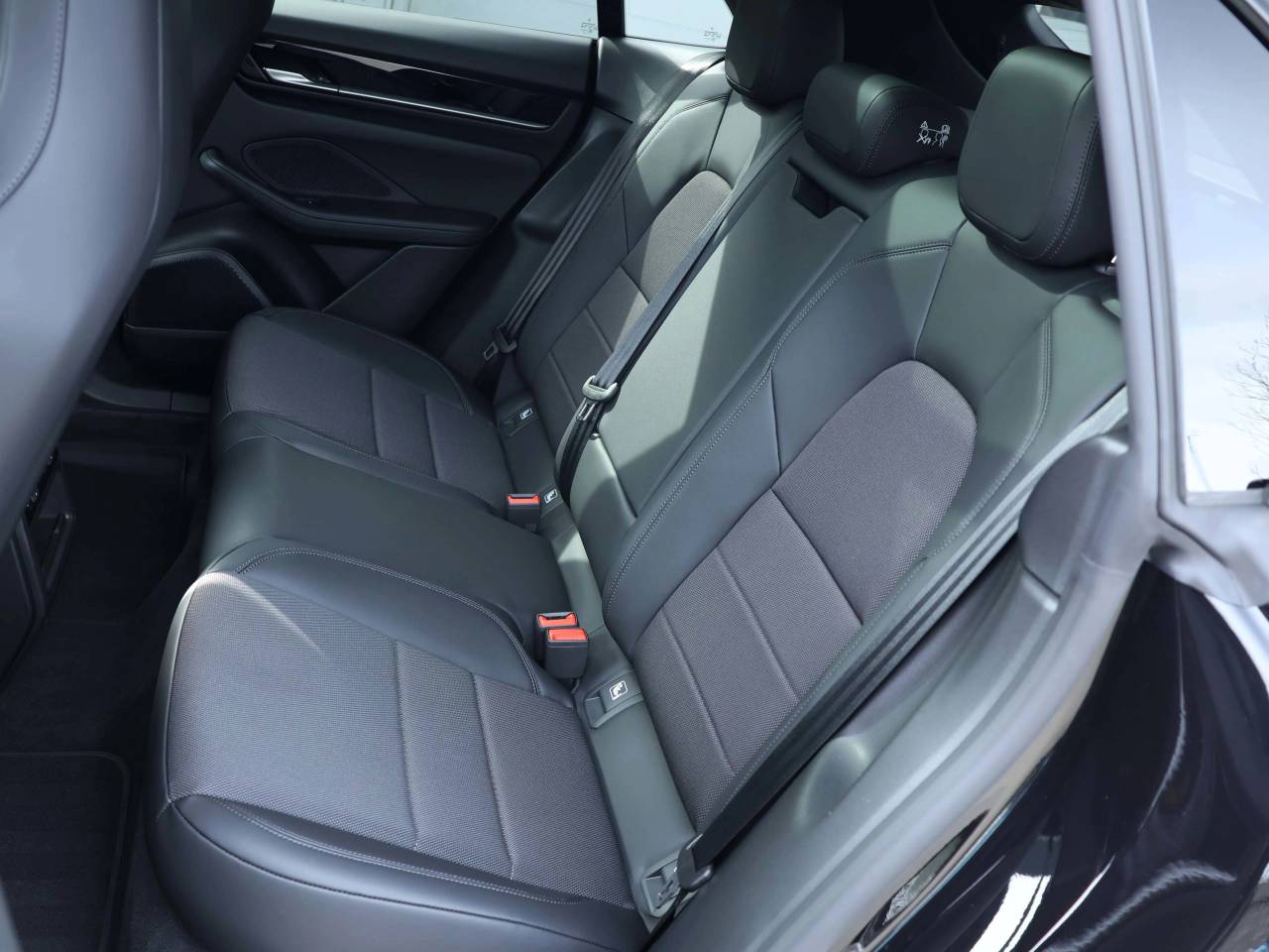 Macan 4S (10) image 19