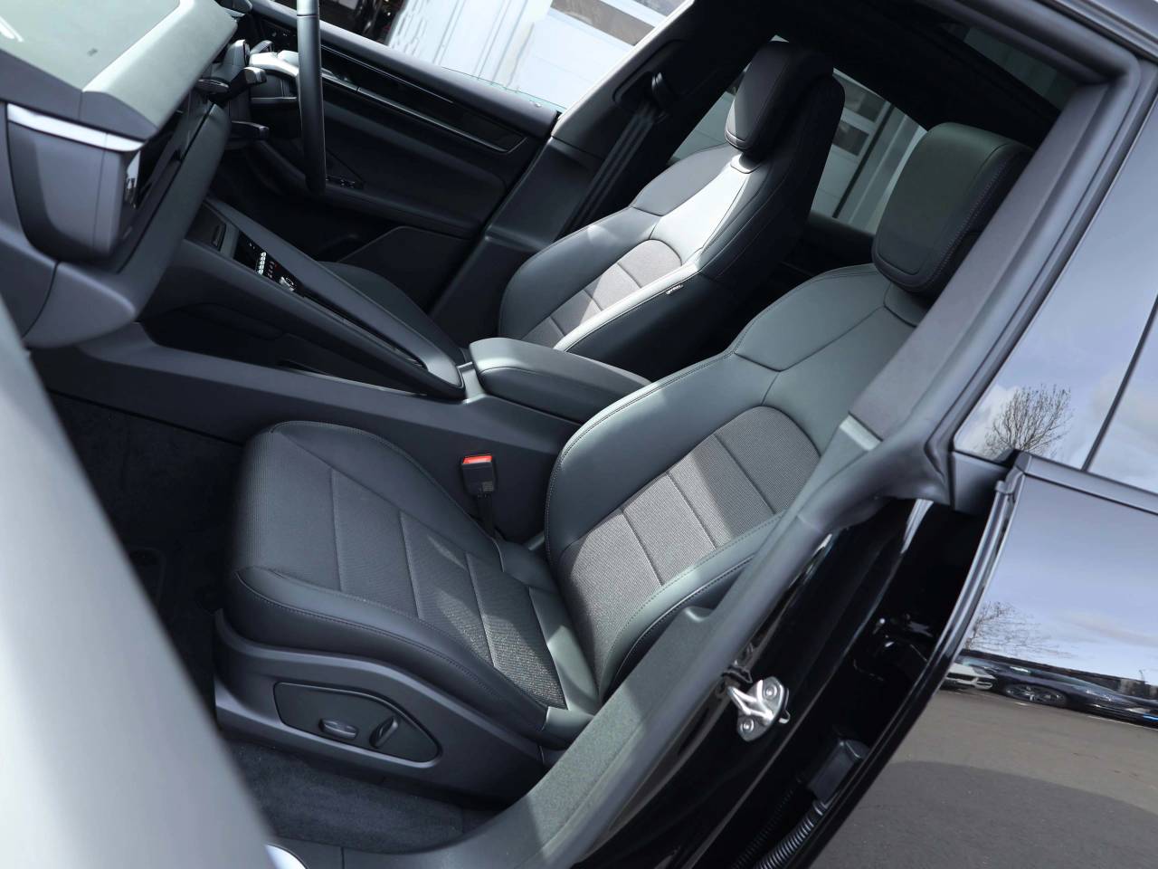 Macan 4S (10) image 05