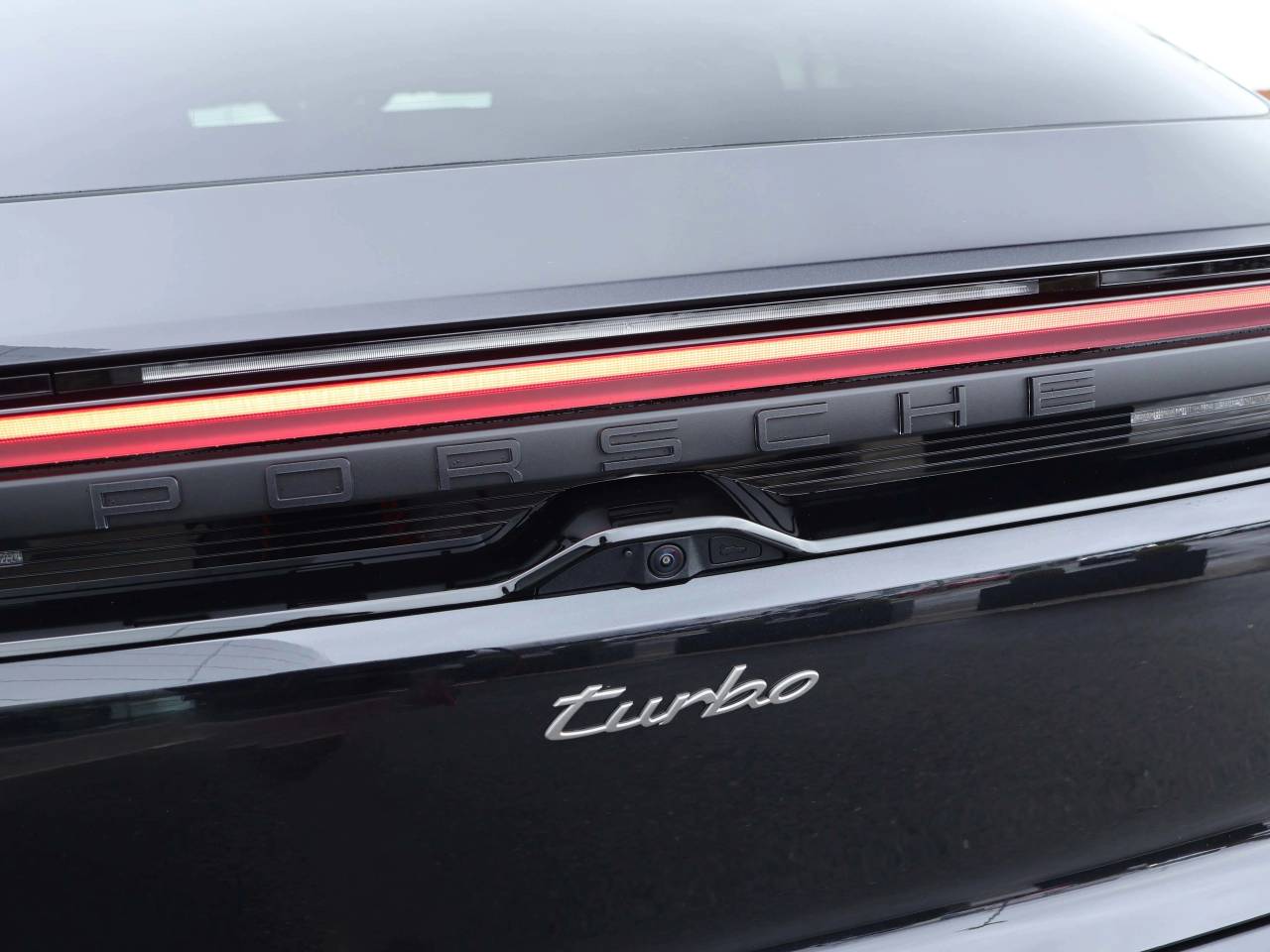 Macan TURBO (8) image 09