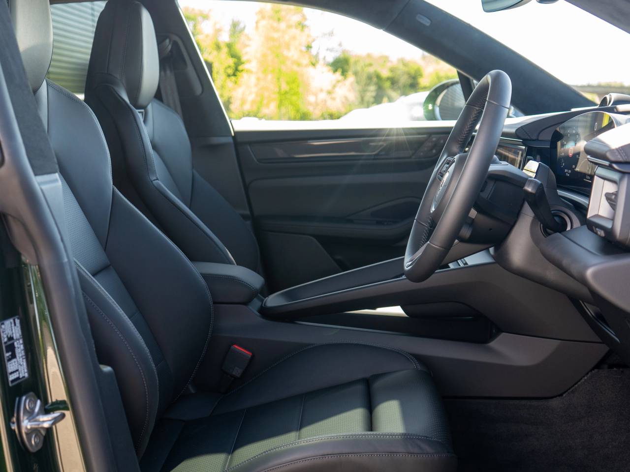 Macan TURBO (5) image 05