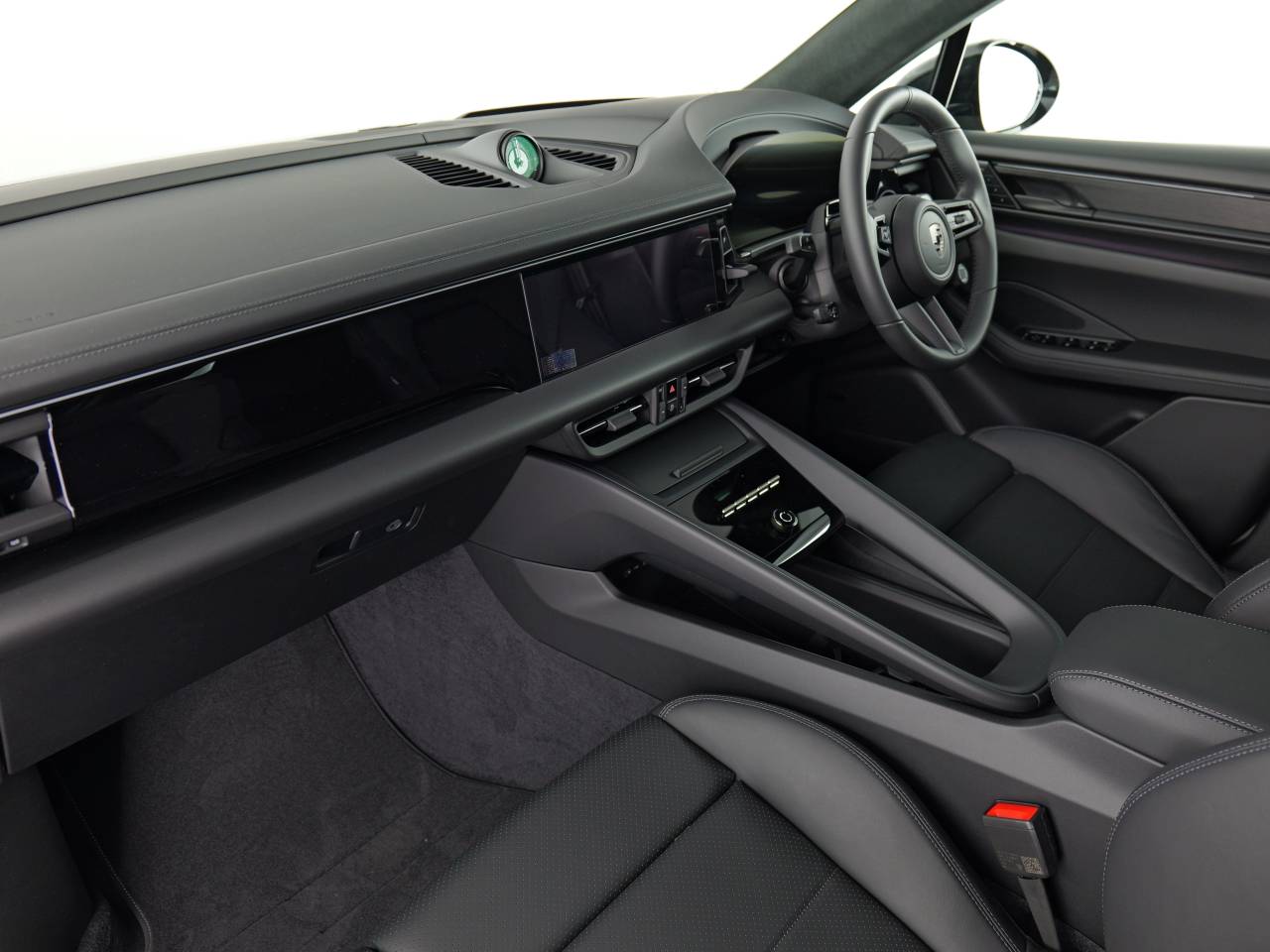 Macan (111) image 05