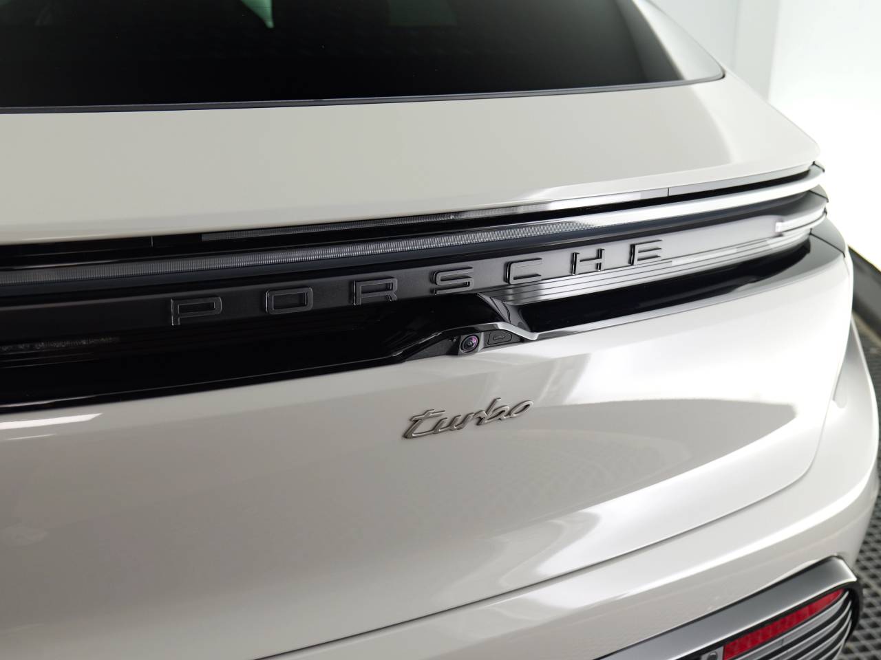 Macan (111) image 15