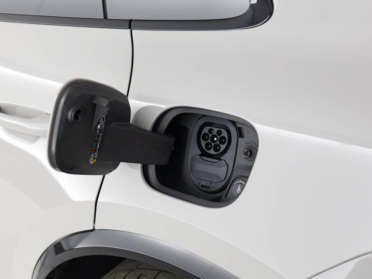 Macan (111) image 14