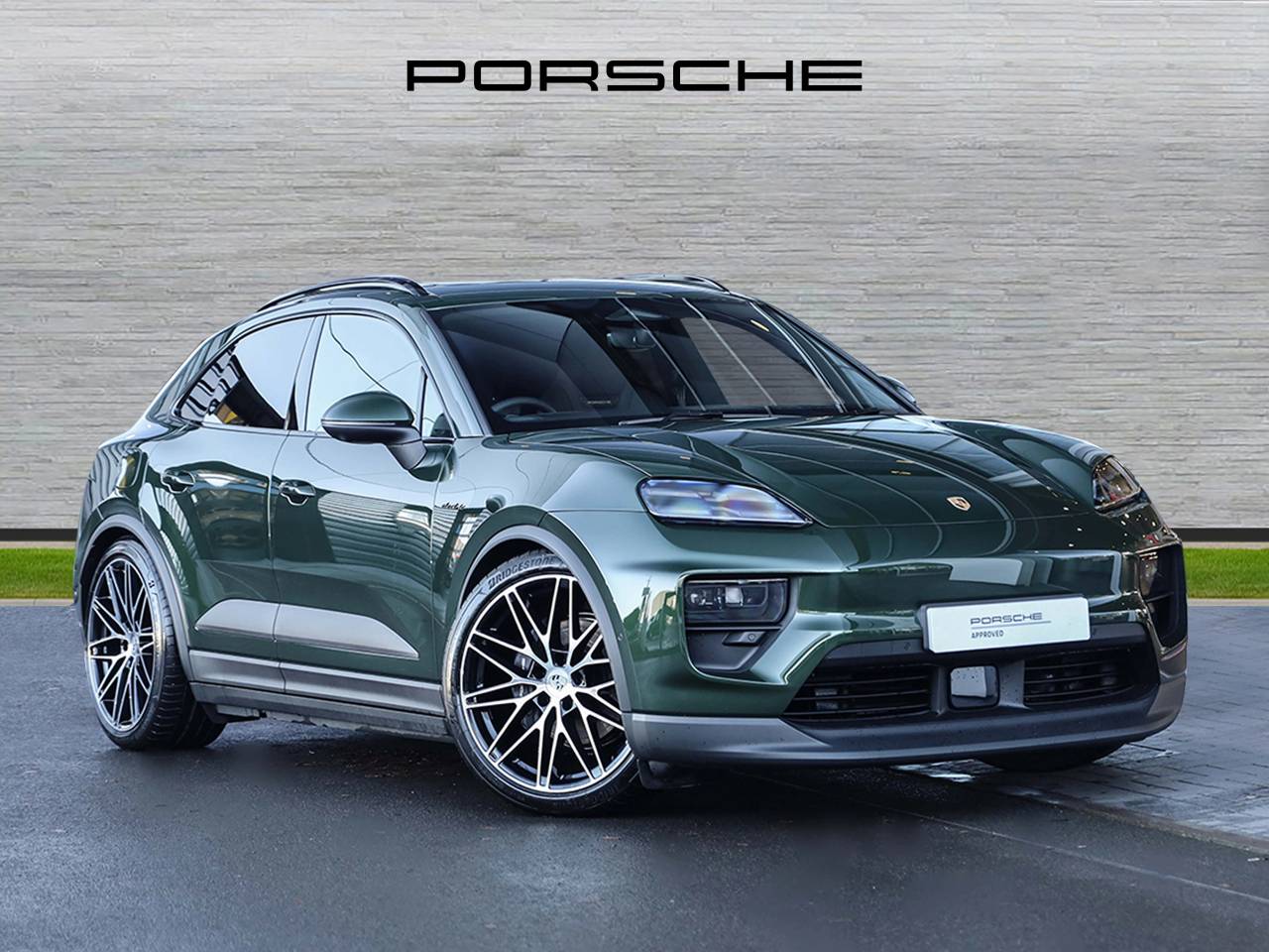 Macan 4