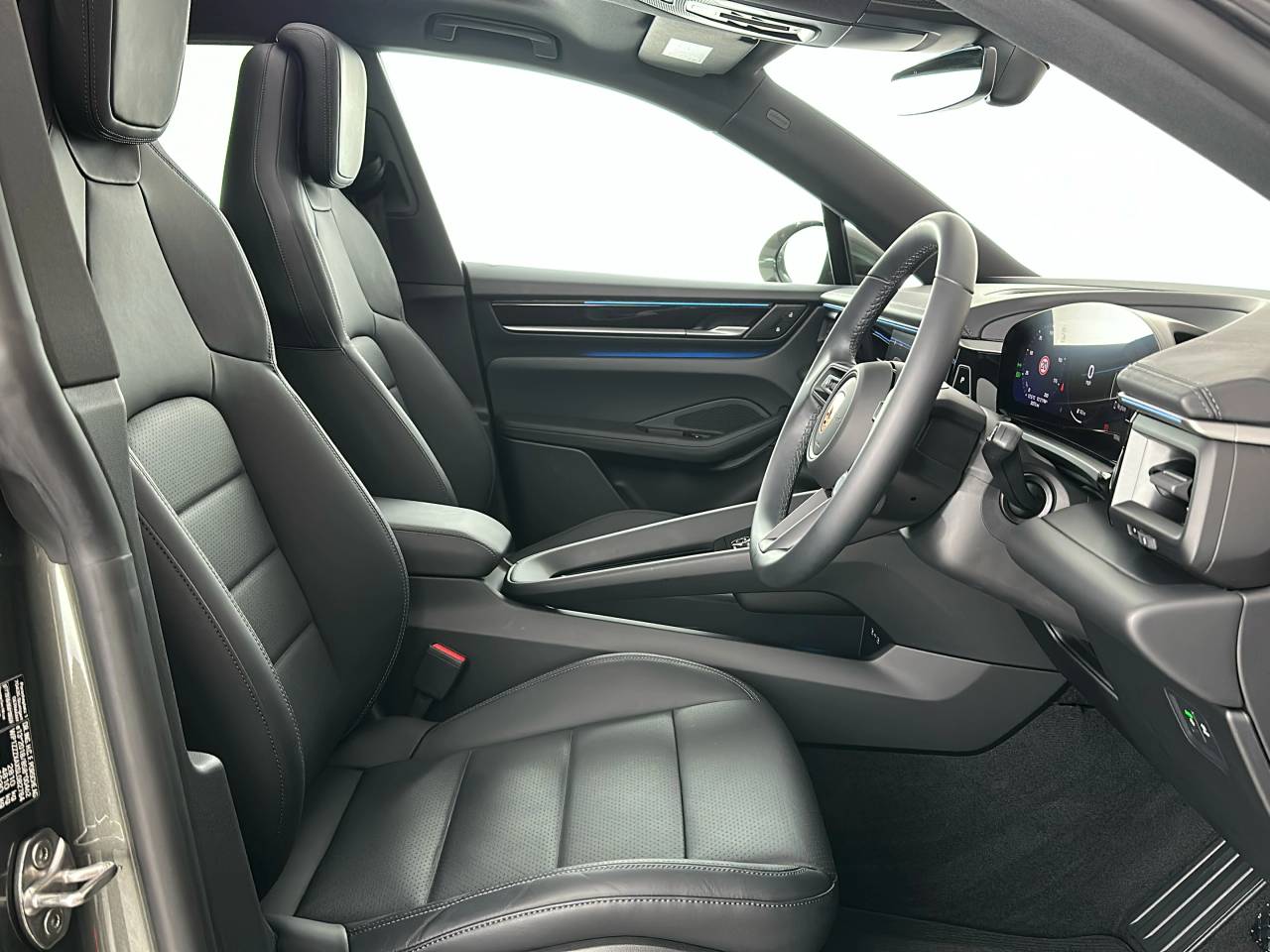 Macan (53) image 25