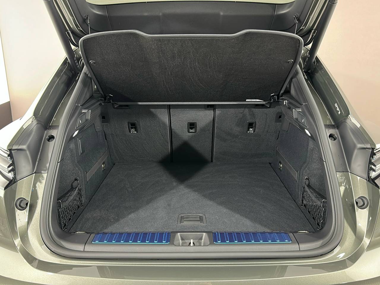 Macan (53) image 10