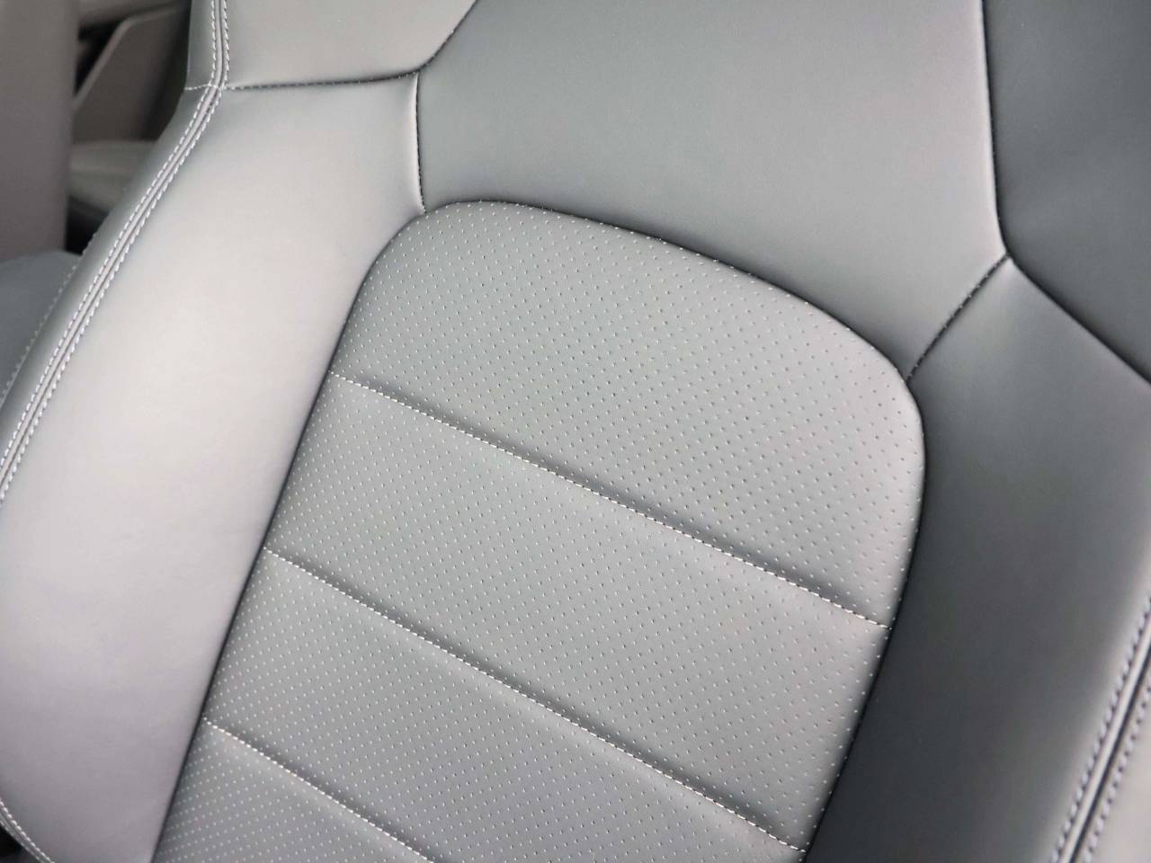Macan (80) image 19