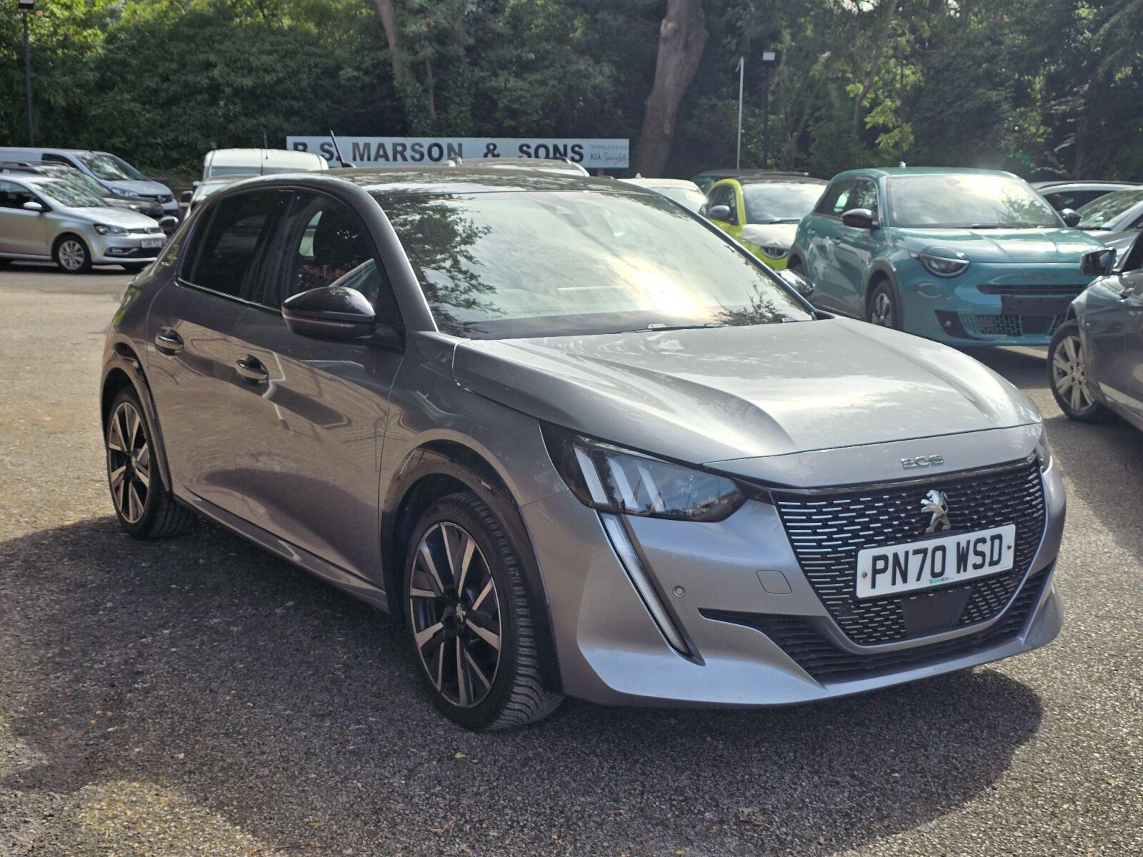 Peugeot 208