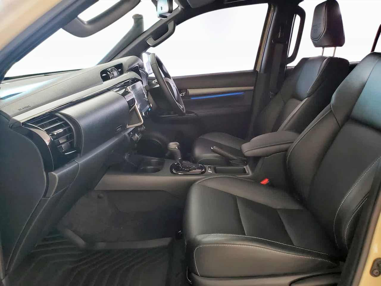 Toyota Hilux 2.8GD-6 DOUBLE CAB LEGEND 55