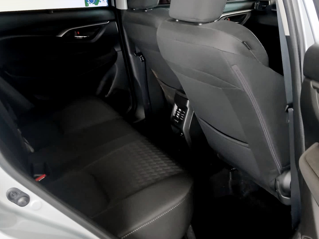 Toyota Hilux 2.8GD-6 48V DOUBLE CAB RAIDER