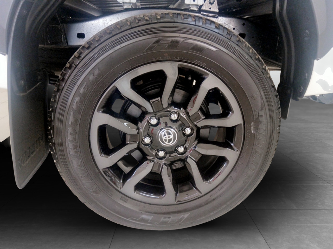 Toyota Hilux 2.8GD-6 XTRA CAB 4X4 LEGEND MANUAL
