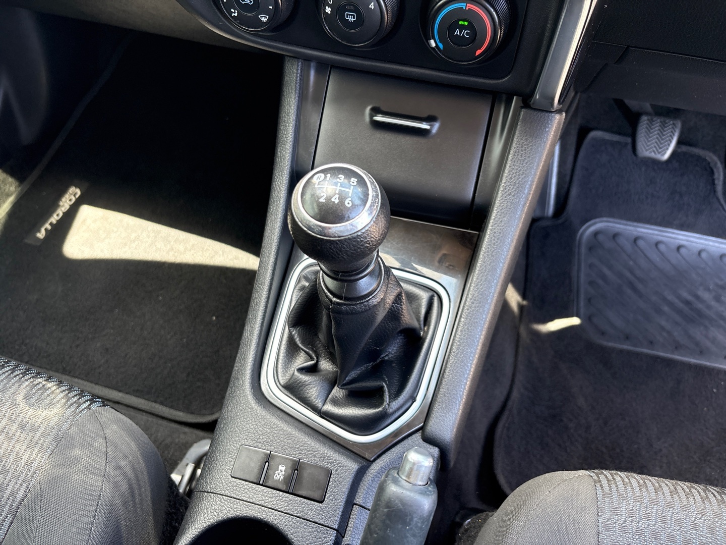 Toyota Corolla Quest 1.8 PLUS