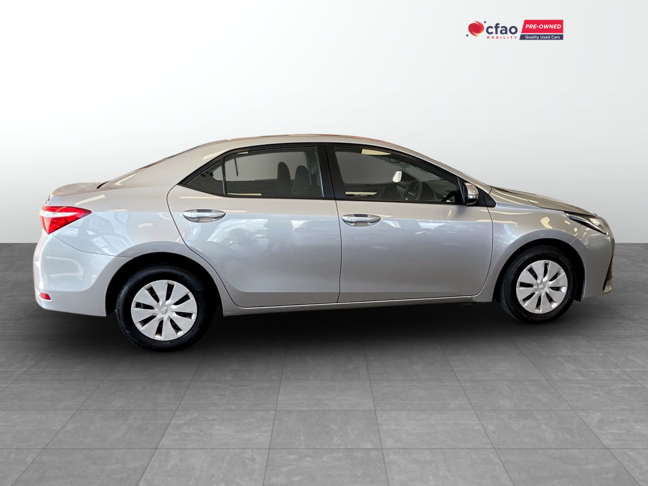 Toyota Corolla Quest 1.8 PLUS