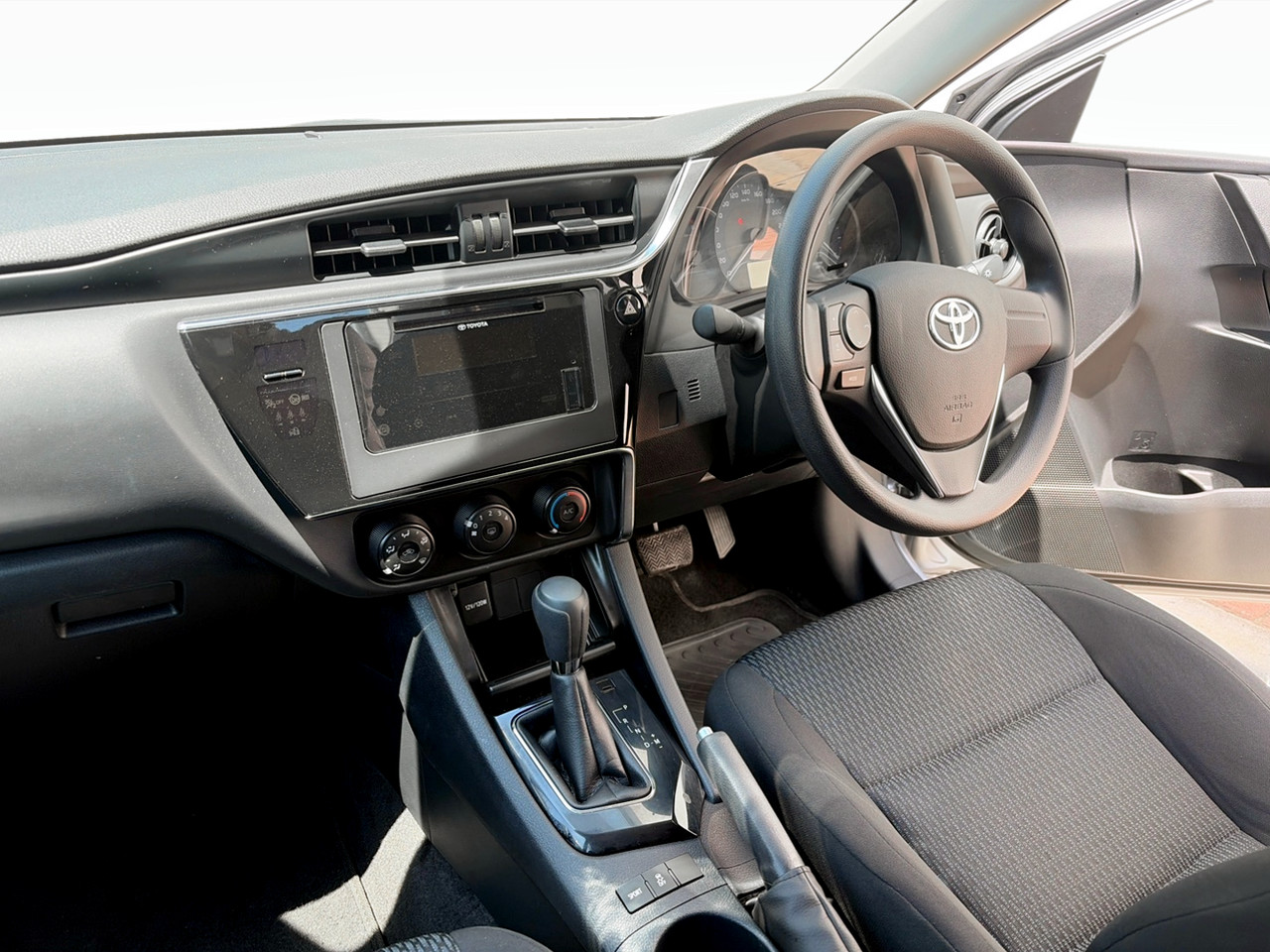 Toyota Corolla Quest 1.8 PLUS AUTO
