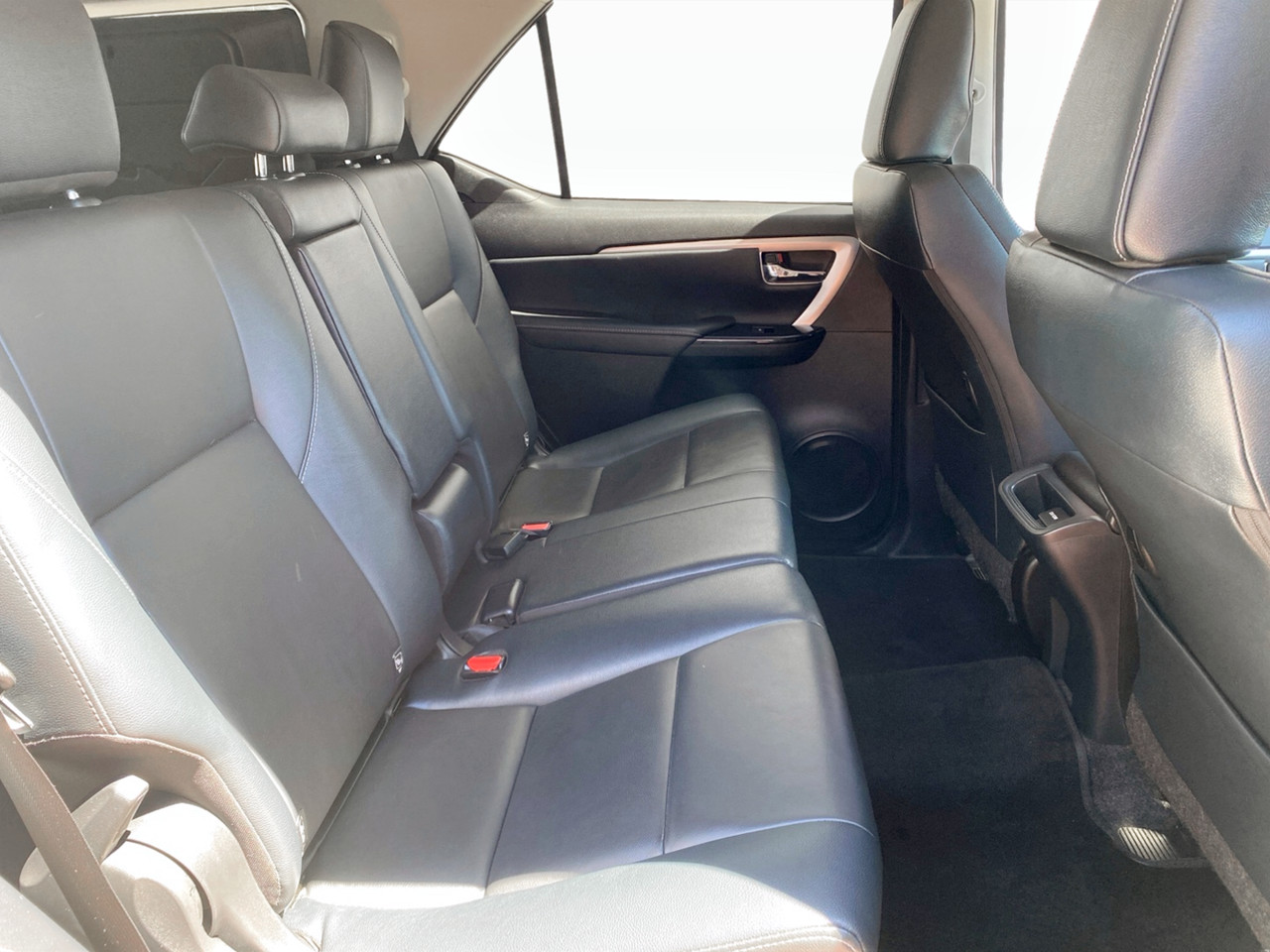 Toyota Fortuner 2.4GD-6 R/B A/T
