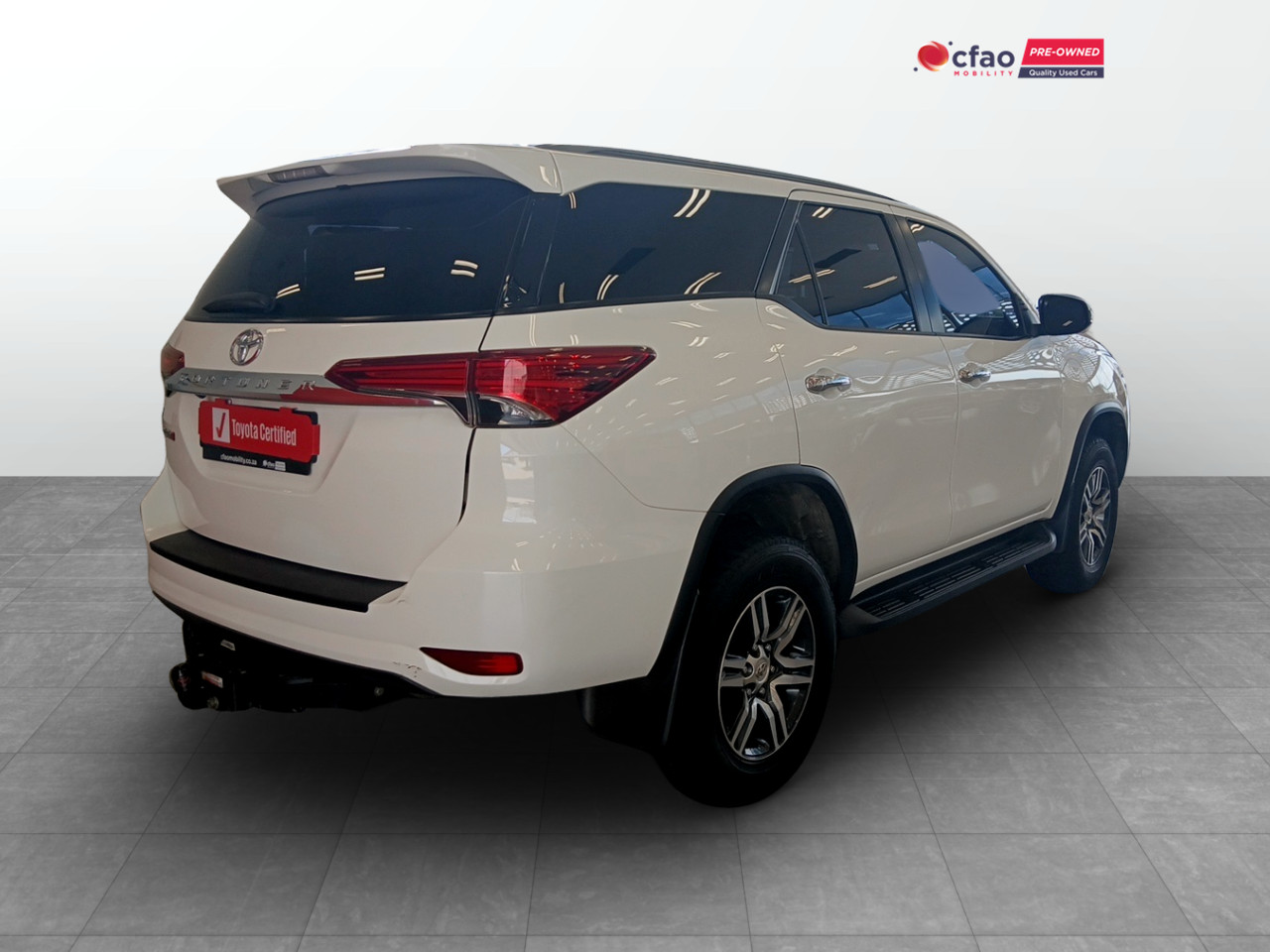 Toyota Fortuner 2.4GD-6 R/B A/T
