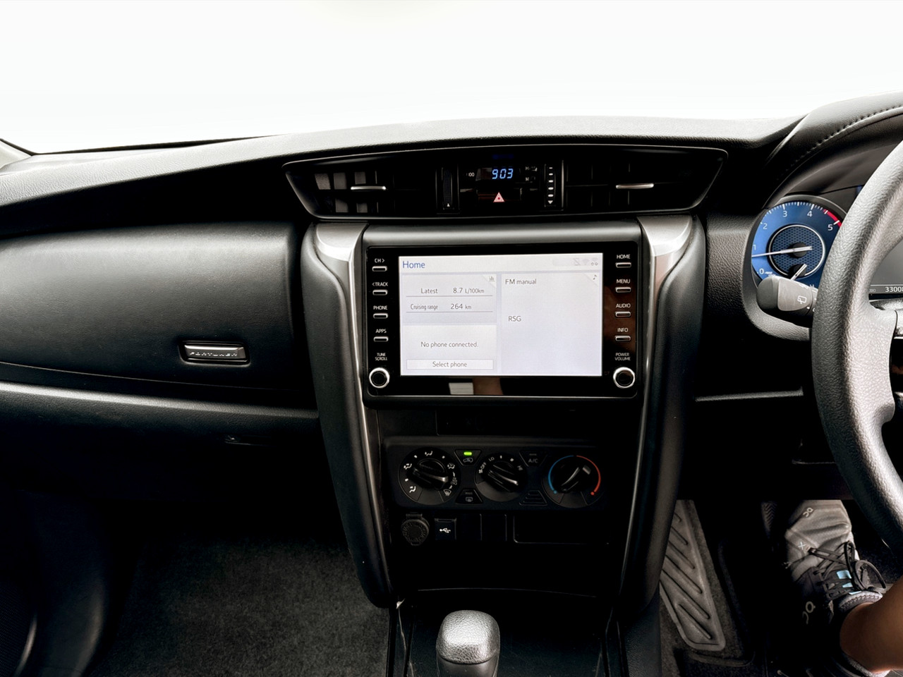 Toyota Fortuner 2.4GD-6 R/B A/T