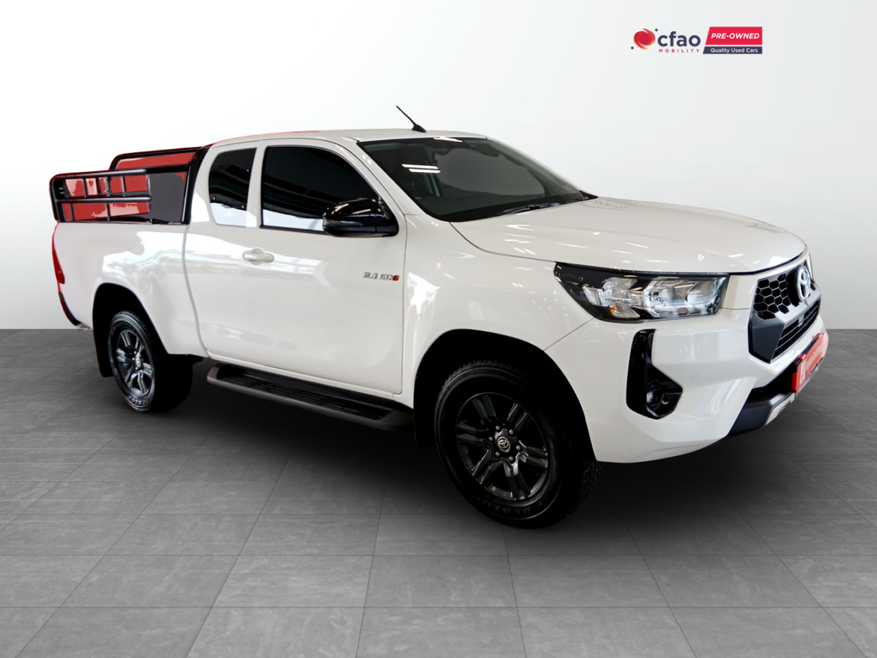 Toyota Hilux 2.4GD-6 XTRA CAB RAIDER MANUAL