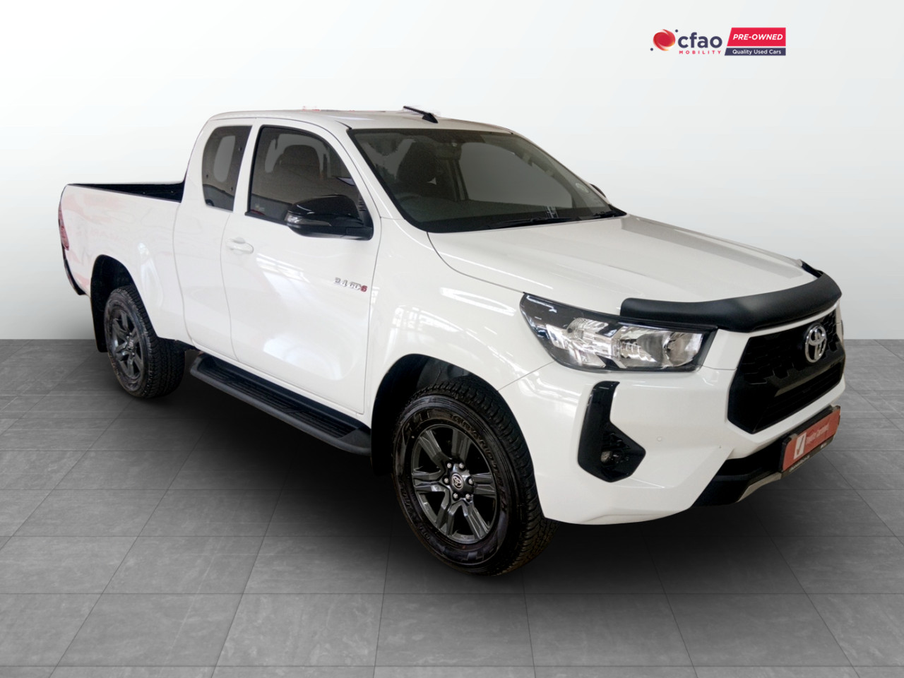 Toyota Hilux 2.4GD-6 XTRA CAB RAIDER MANUAL