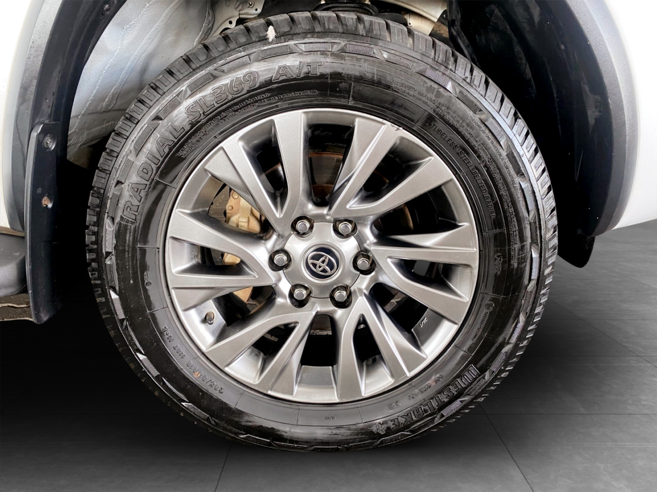 Toyota Fortuner 2.8GD-6 4X4 VX