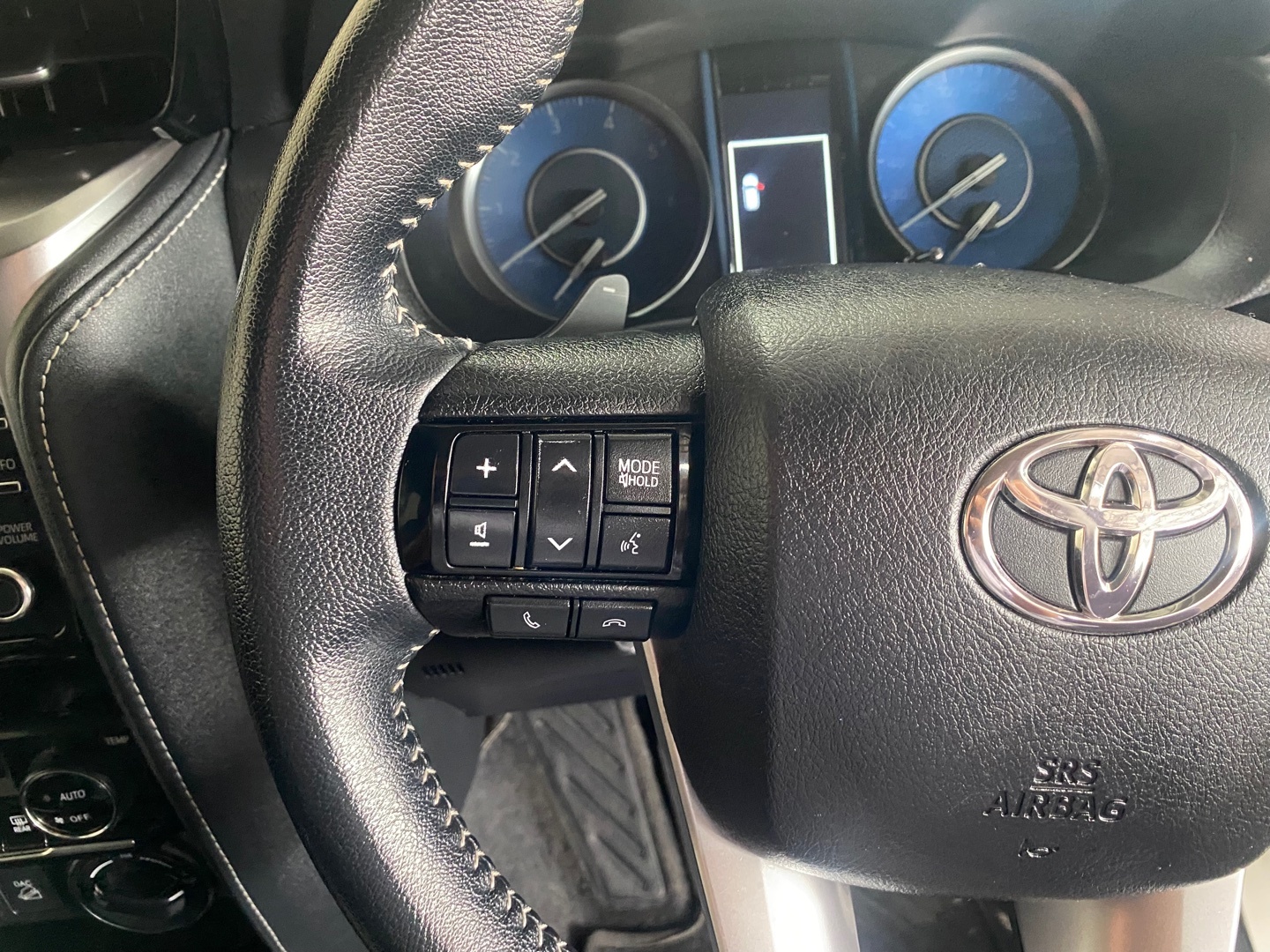 Toyota Fortuner 2.8GD-6 4X4 VX