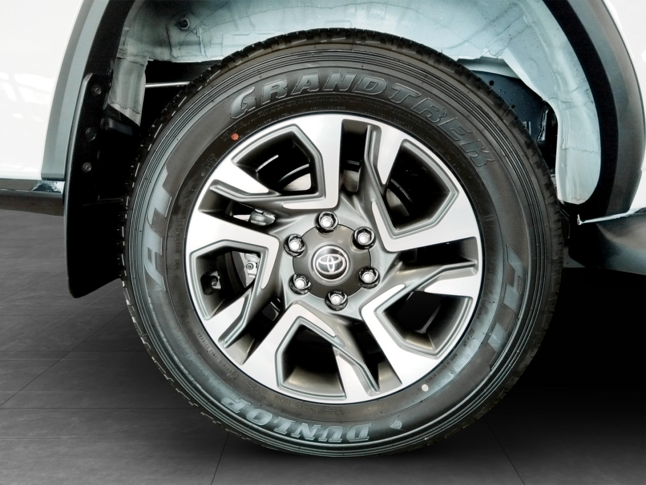 Toyota Fortuner 2.8GD-6 4X4
