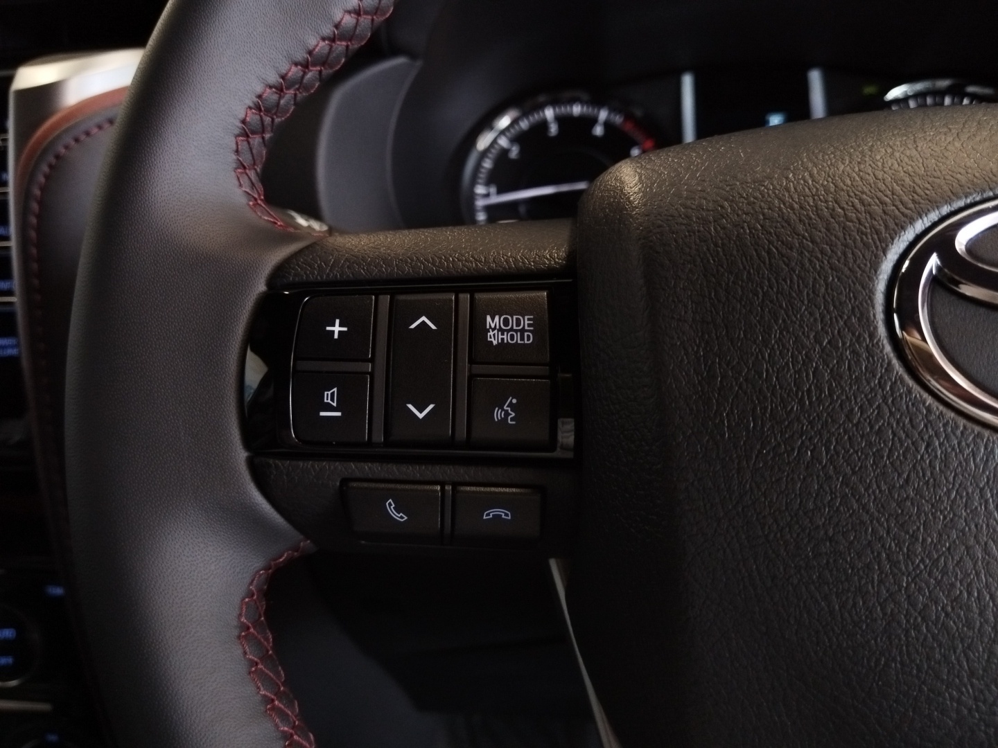 Toyota Fortuner 2.8GD-6 4X4