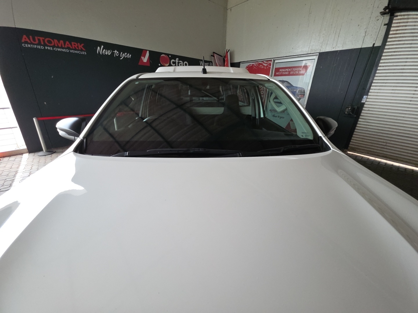 Toyota Hilux 2.4GD-6 SINGLE CAB 4X4 RAIDER MANUAL