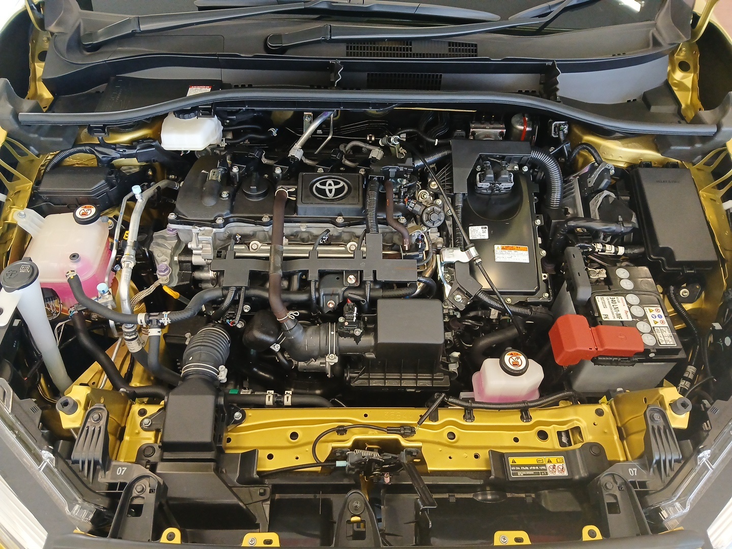 Toyota COROLLA CROSS 1.8 HEV XS