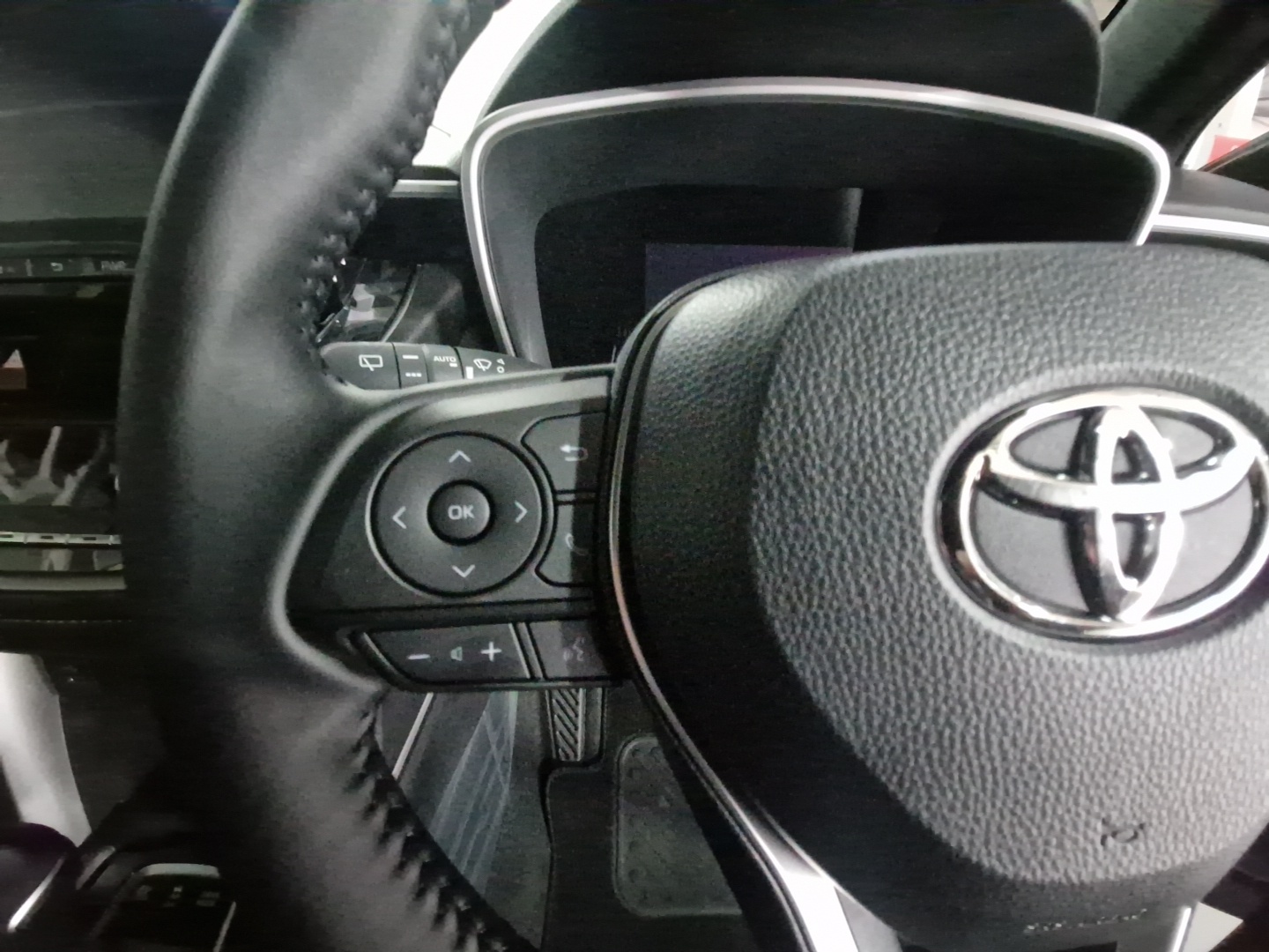 Toyota COROLLA CROSS 1.8 HEV XS