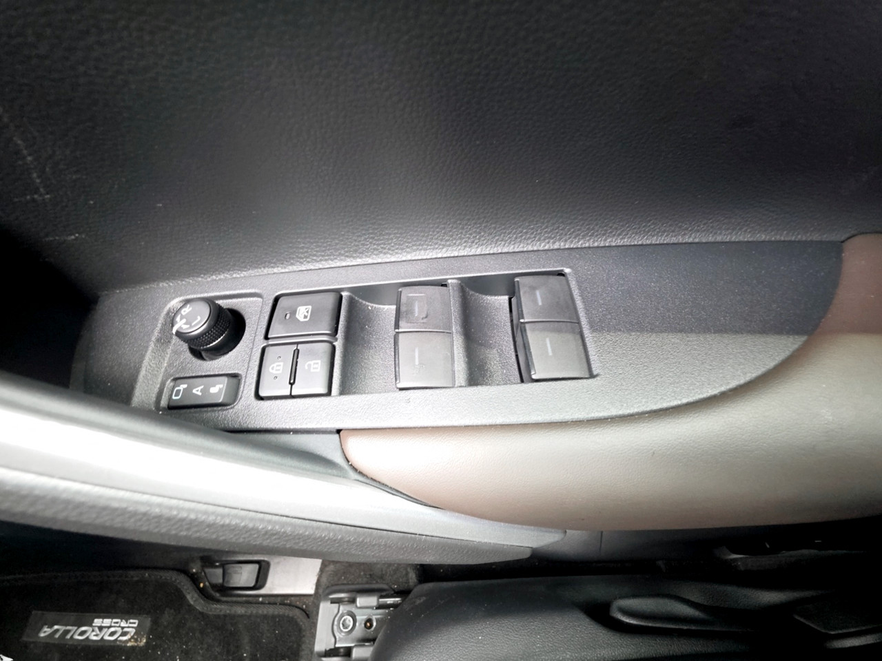 Toyota COROLLA CROSS 1.8 HEV XS